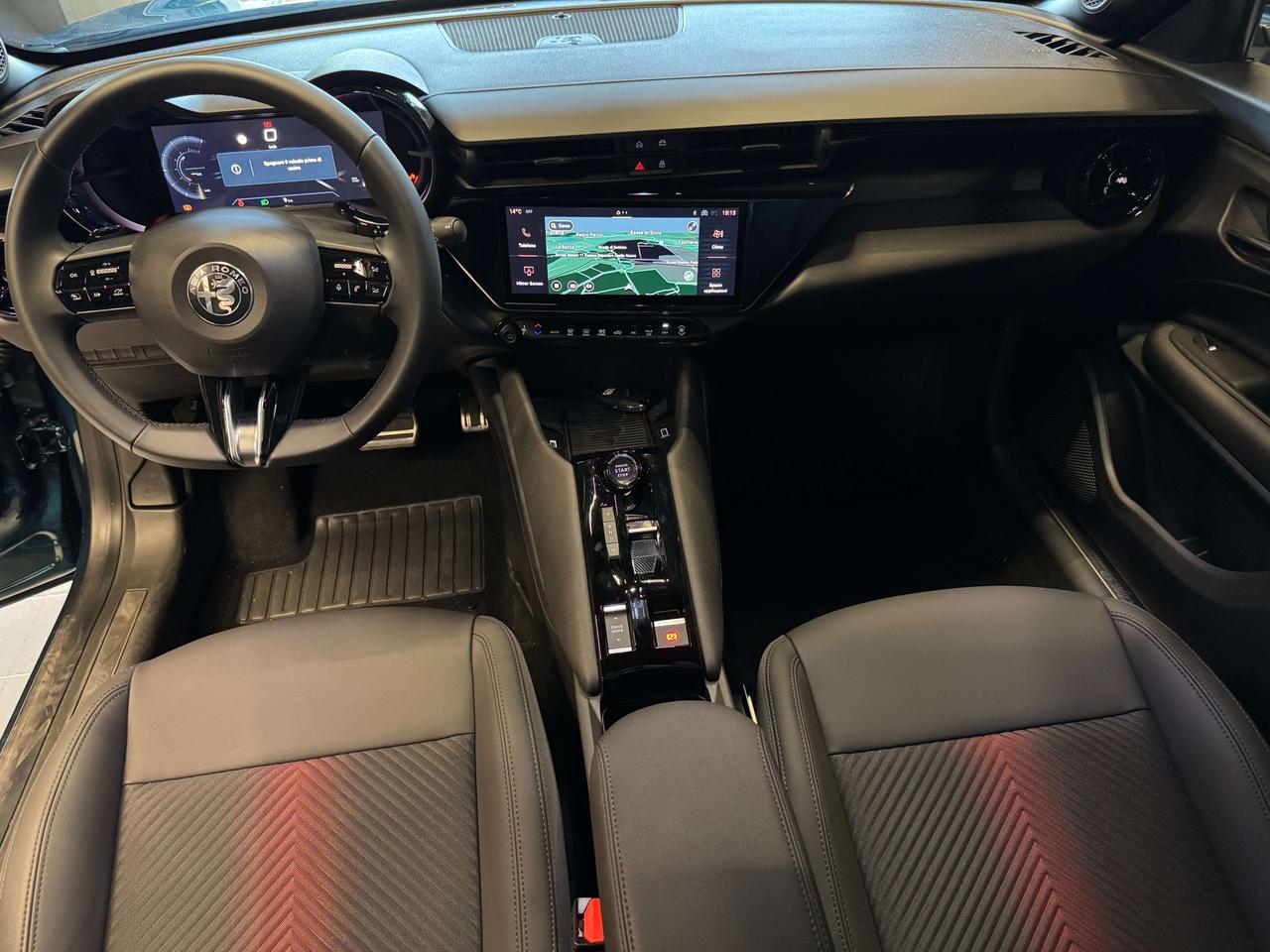 Alfa Romeo Junior Junior 1.2 ibrida Speciale 145cv edct6