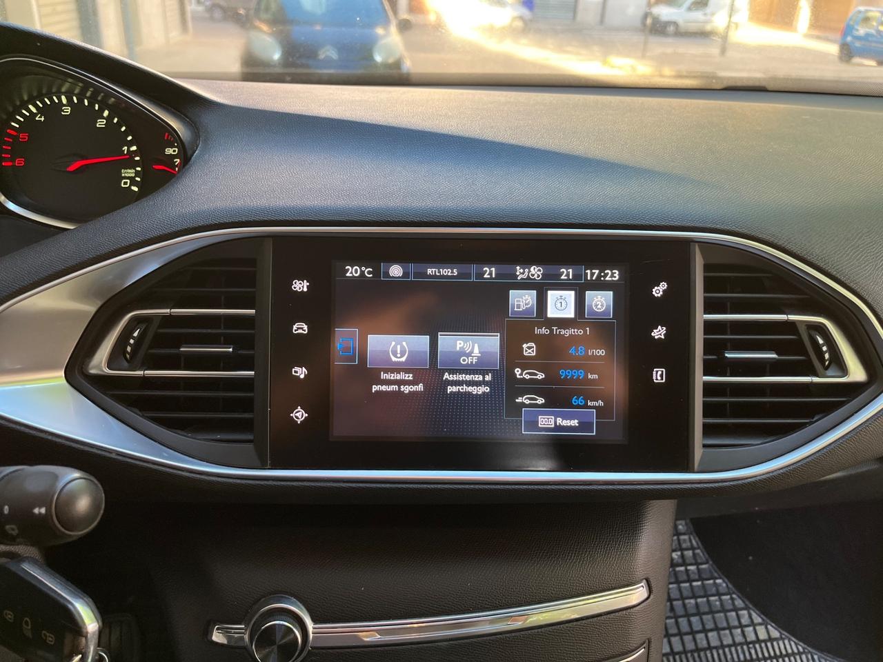 Peugeot 308 1.6 e-HDi 115 CV Stop&Start SW Active