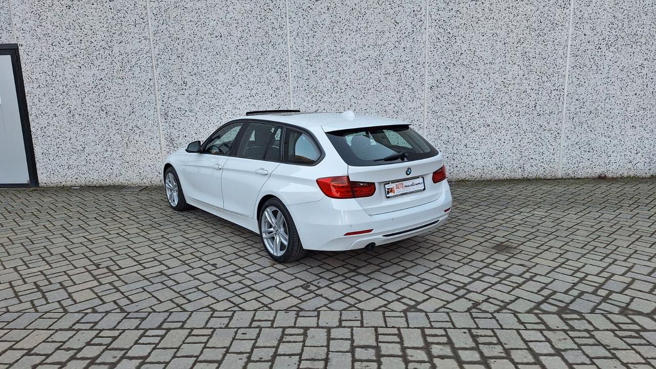 BMW 318D Touring Sport Tetto Led