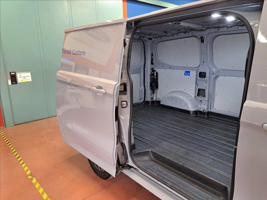 FORD Transit Custom V710 320 2.5 Duratec phev 233cv Titanium L1H1 del 2025