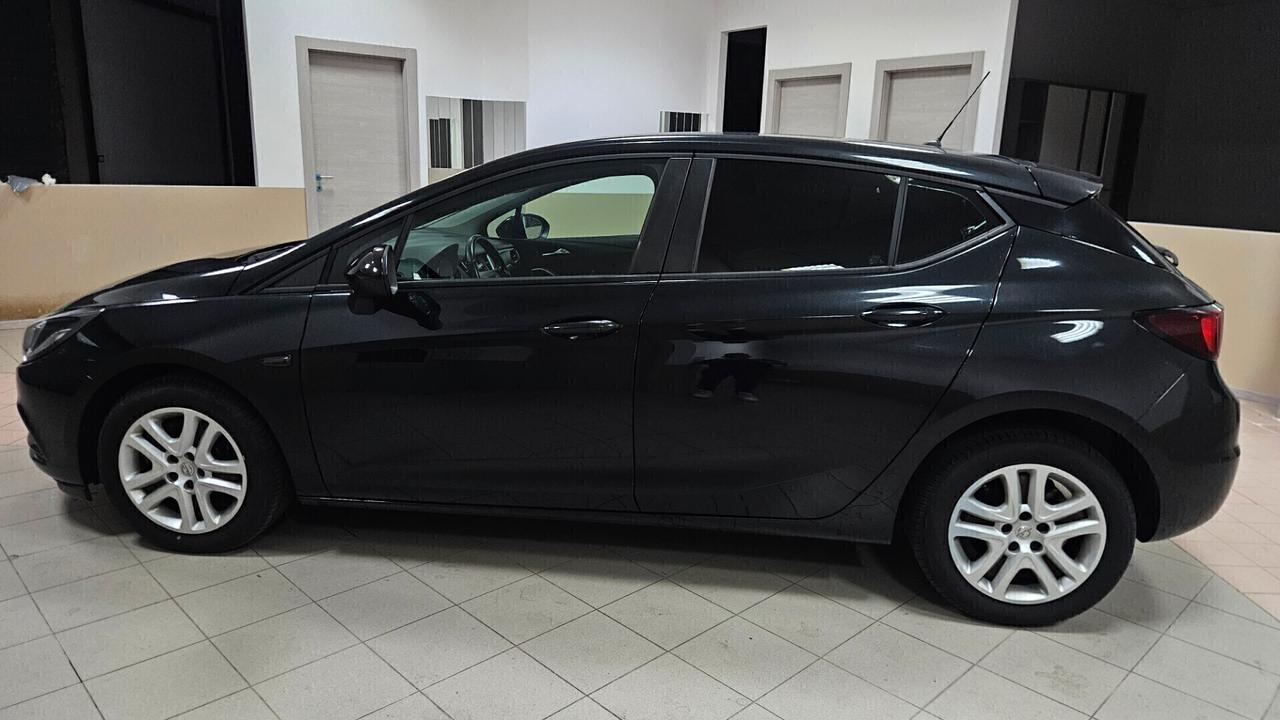 Opel Astra 1.6 CDTi 110CV Start&Stop 5 porte Innovation