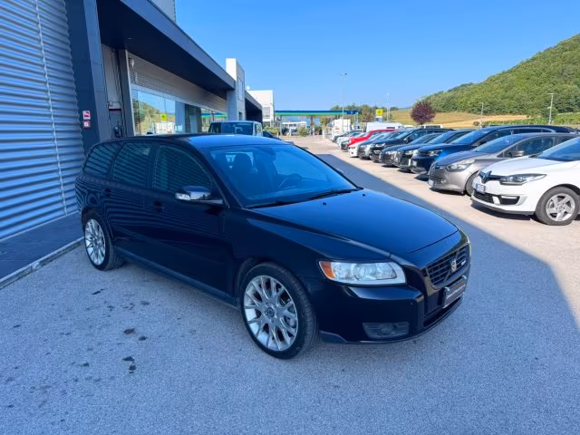 VOLVO V50 2.0 D cat aut. R-Design OK NEOPATENTATI