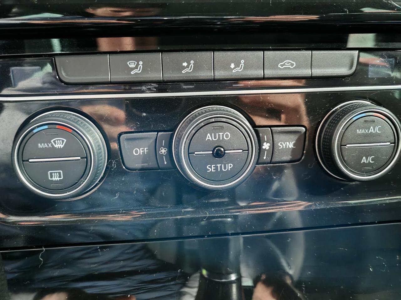 Volkswagen Golf 1.4 TSI 5p. Highline BlueMotion Technology