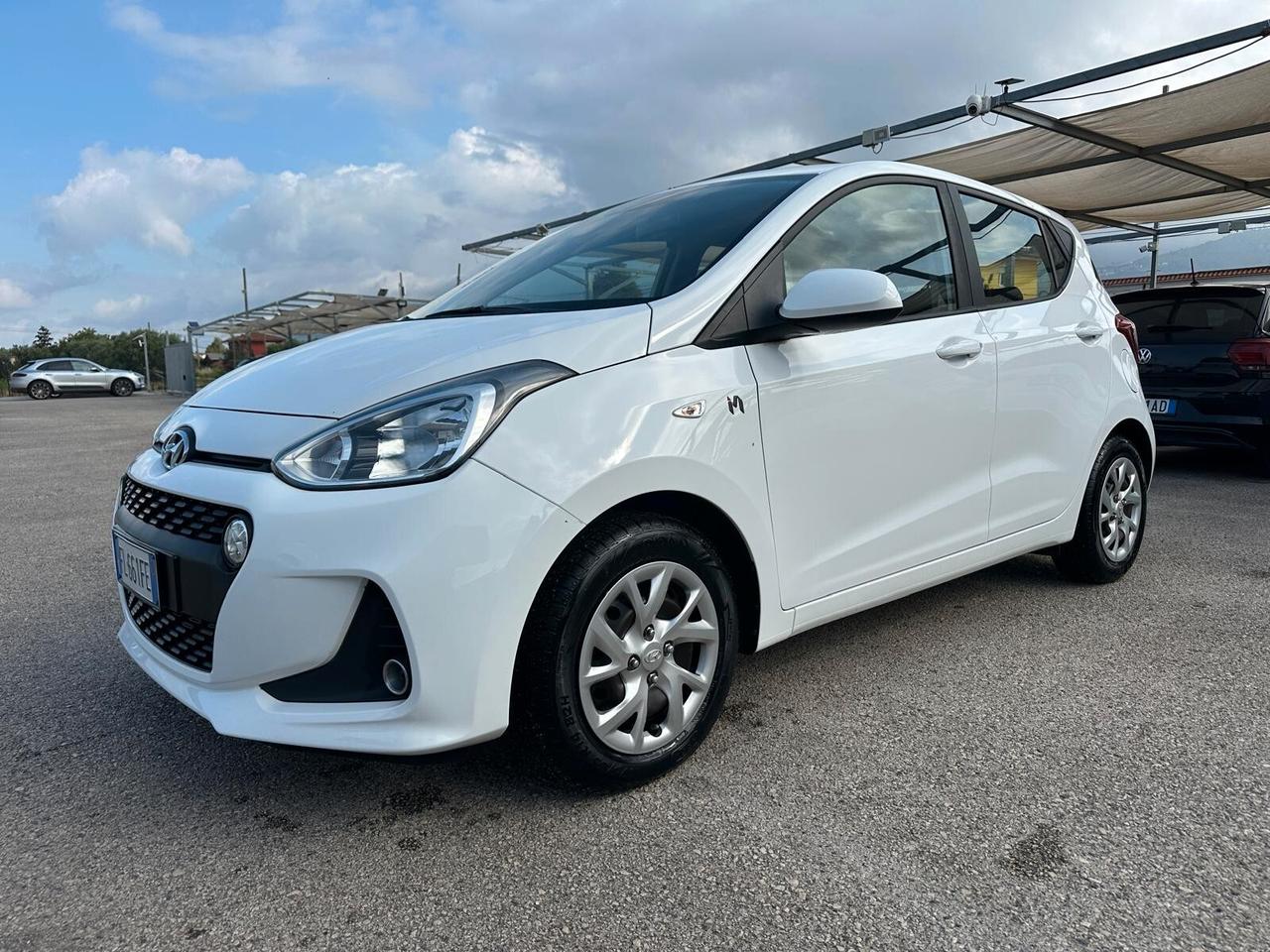 Hyundai i10 Benzina Automatica