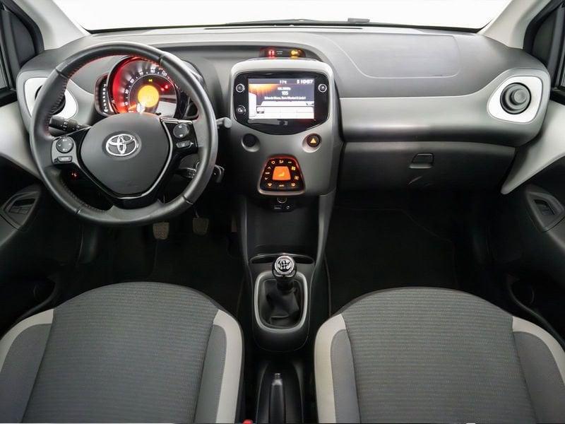 Toyota Aygo Connect 1.0 VVT-i 72 CV 5 porte x-play