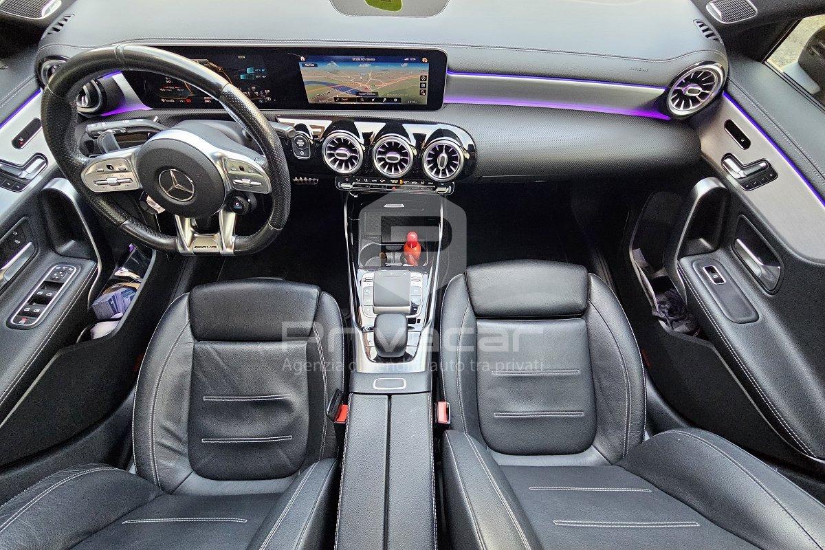 MERCEDES A 35 AMG 4Matic