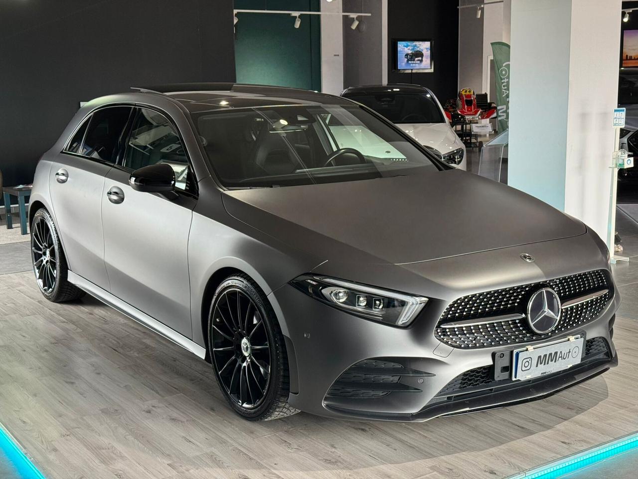 Mercedes-benz A 200d Premium AMG Night Edition MAGNO