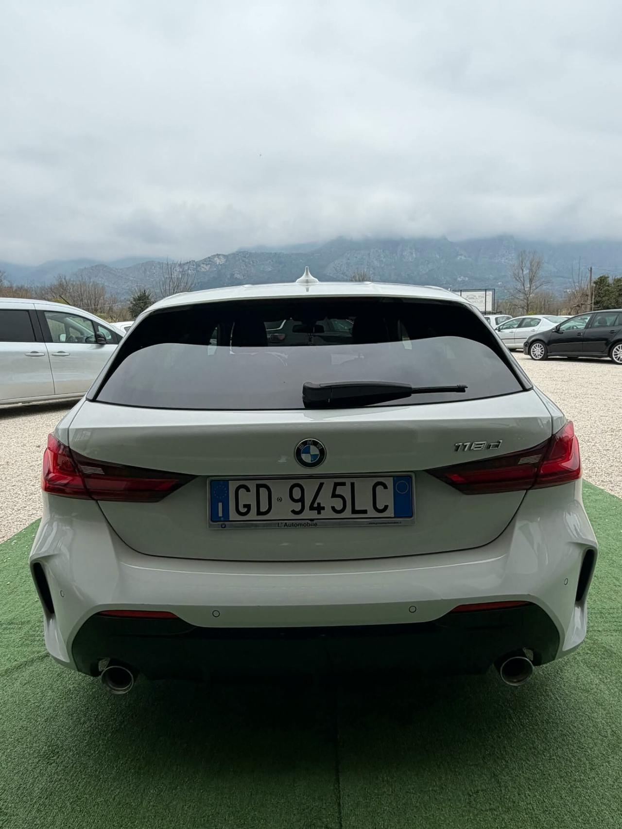 Bmw 118 118d 5p. Msport