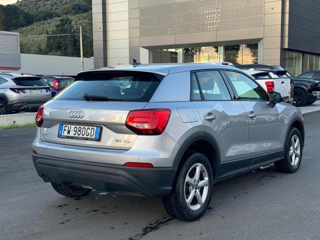 AUDI Q2 30 TDI Business