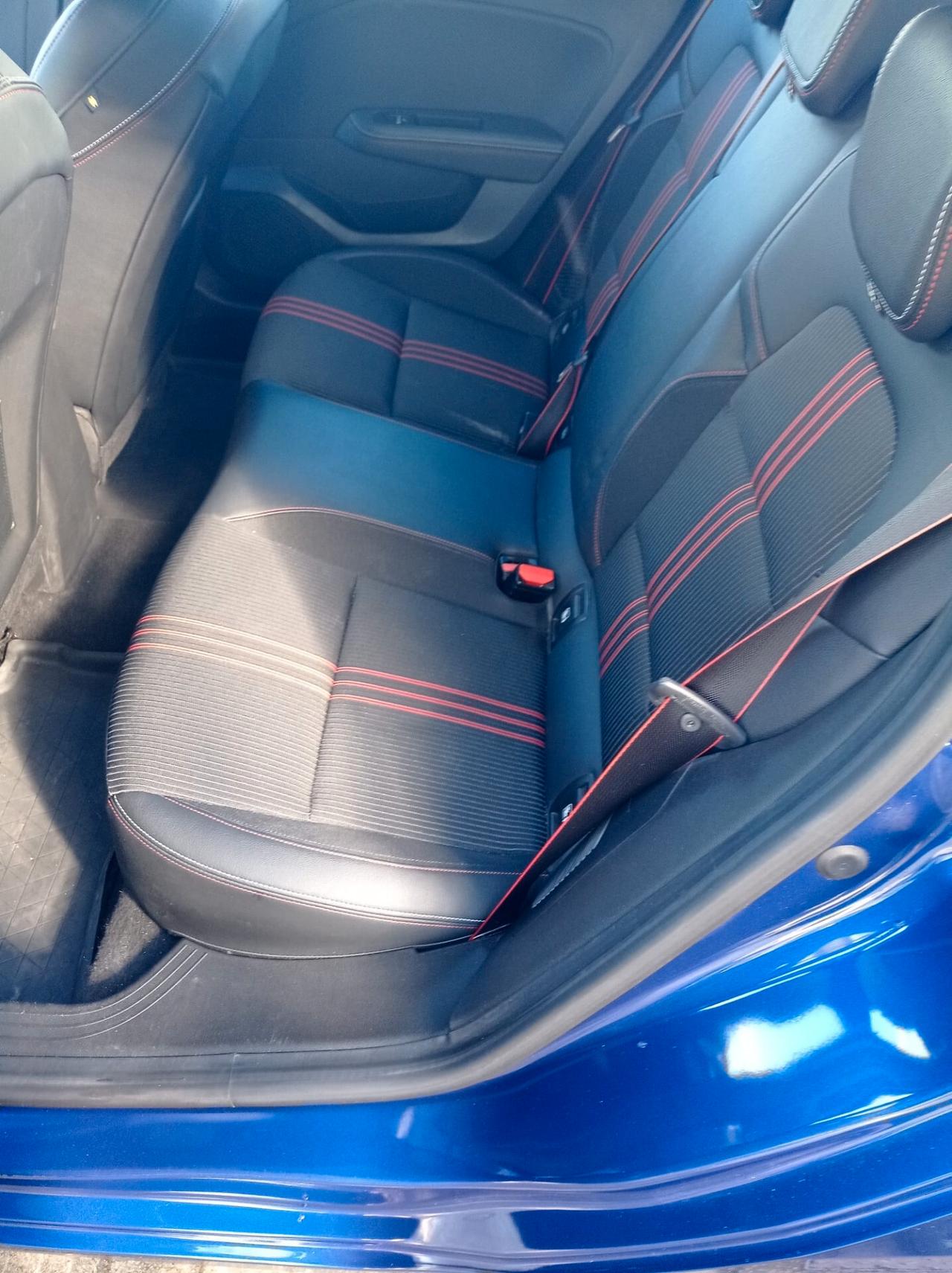 Renault Clio 1.6 E-Tech hybrid R.S. Line