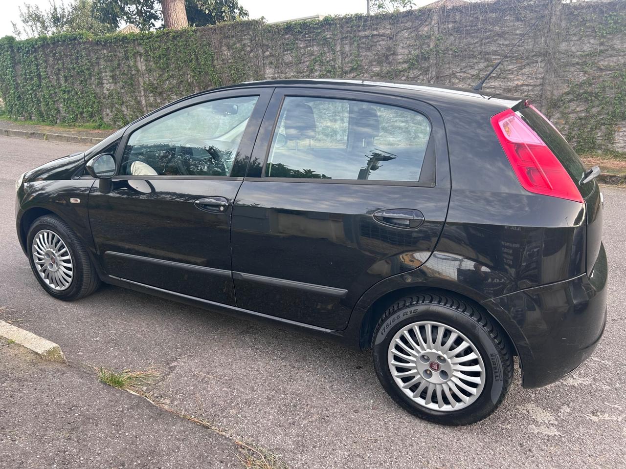 Fiat Grande Punto 1.3 MJT 75 CV 5 porte Dynamic