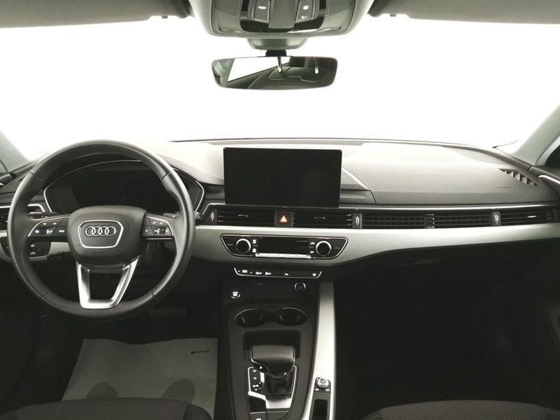 Audi A4 allroad 40 2.0 tdi mhev Identity Contrast quattro 204cv s-tronic