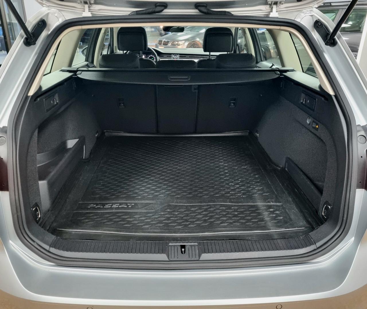 VOLKSWAGEN PASSAT VARIANT 2.0 TDI 190CV 4MOTION DSG EXECUTIVE