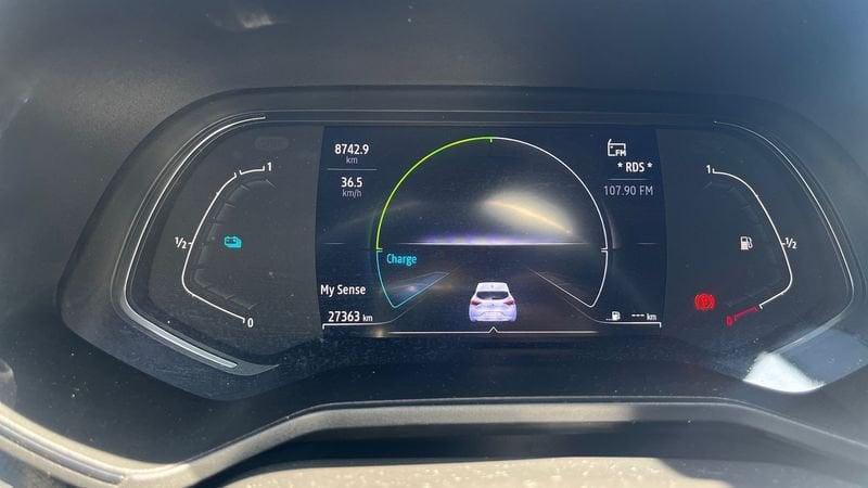 Renault Clio 1.6 E-Tech hybrid Intens 140cv auto my21
