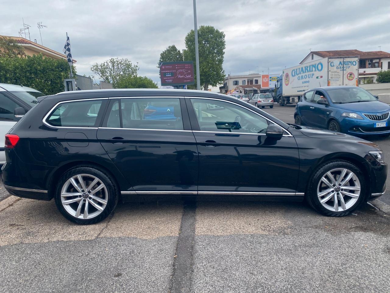 VOLKSWAGEN PASSAT Sw 1.5 TSI 150Cv DsG BUSINESS-AZIENDALE