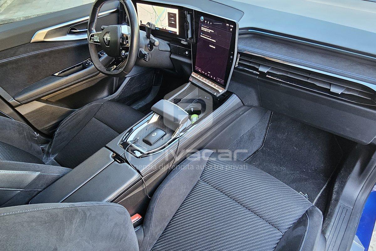 RENAULT Austral Austral Full Hybrid E-Tech 200 CV Iconic Esprit Alpine