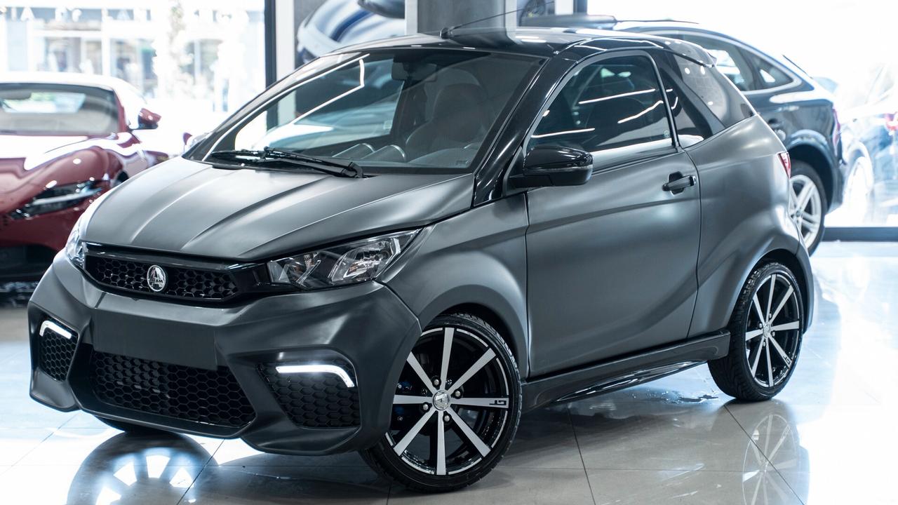 Aixam Coupe 16" PACK LUCI CARPLAY LED PELLE FULL OPTIONAL