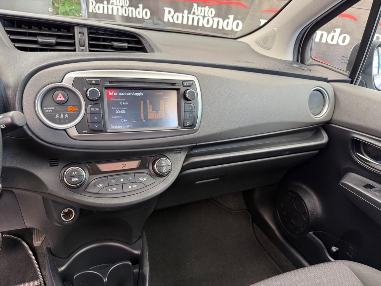 Toyota Yaris 1.3 5 porte