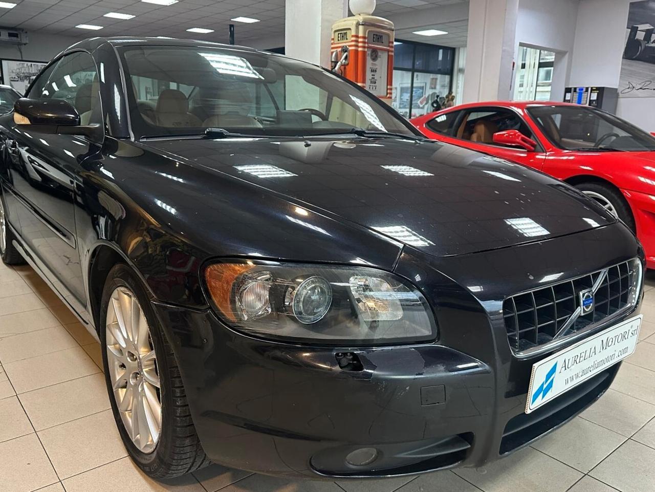 Volvo C70 2.4 D5 20V aut. Momentum TENUTA BENISSIMO