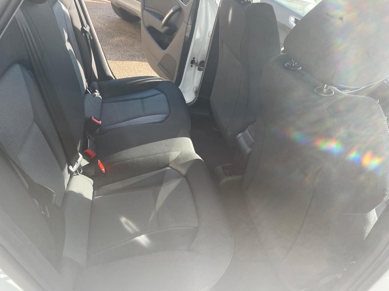 Audi A1 1.6 TDI S tronic Attraction NEOPATENTATI
