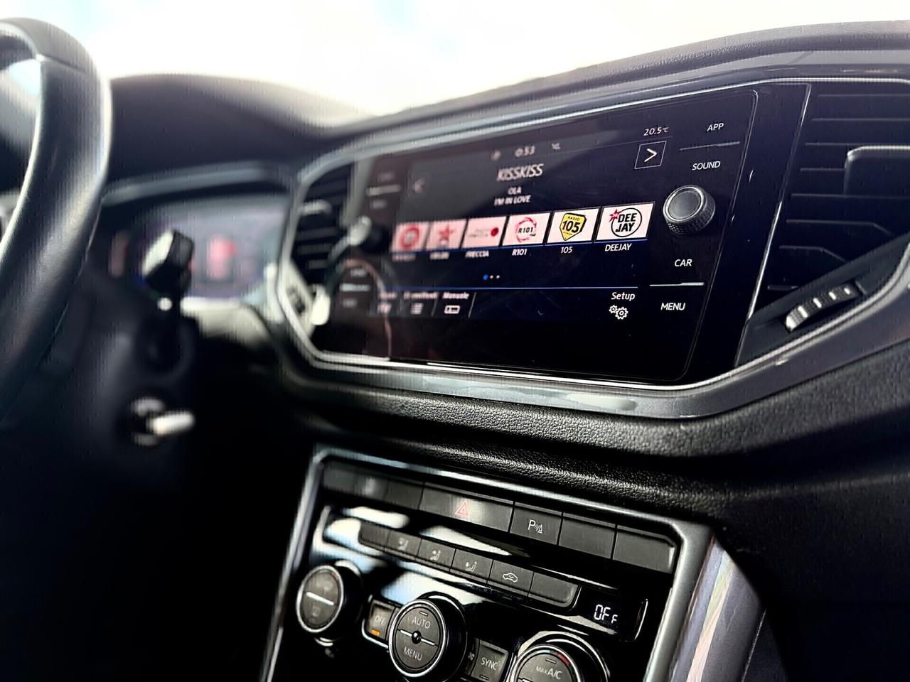 VW T-Roc 1.5 TSI R-LINE *LED*CERCHI18*SENSORI*DSG