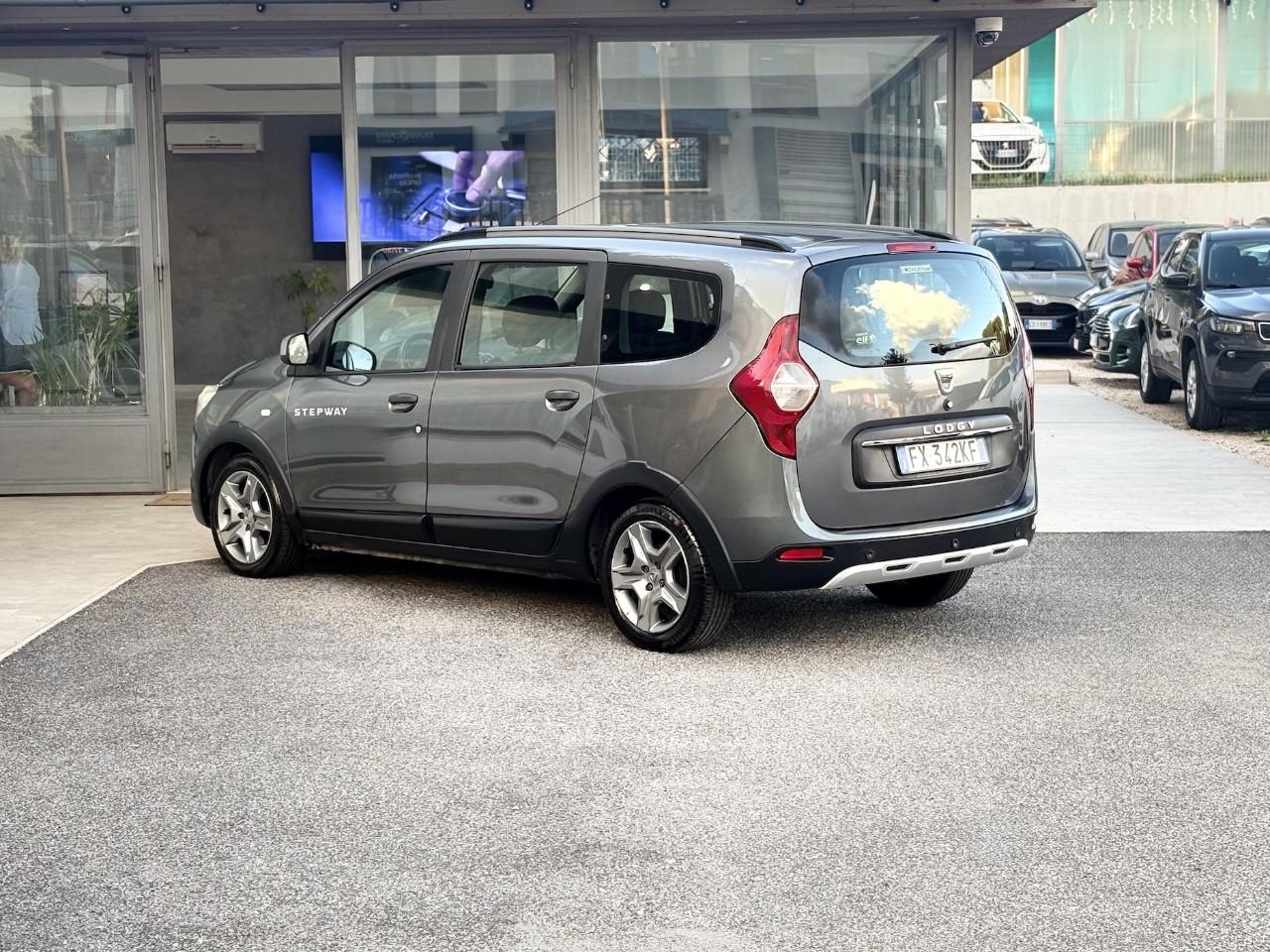Dacia Lodgy Stepway 1.5 Diesel 115CV E6 - 2019