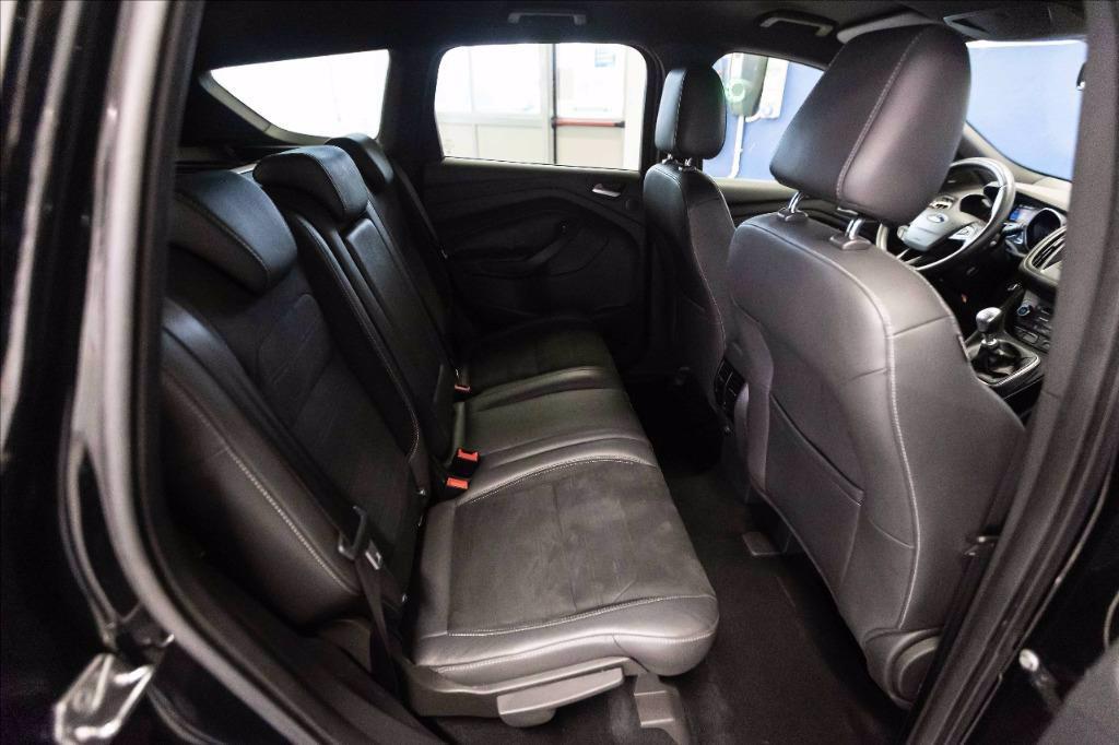 FORD Kuga 1.5 tdci ST-Line s&s 2wd 120cv del 2017