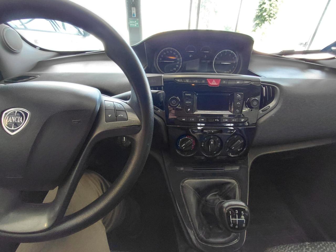 Lancia Ypsilon 1.2 69 CV 5 porte S&S Platinum KM 117.500