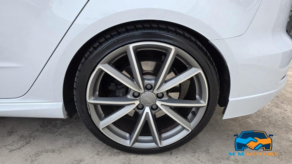 Audi S3 S3 SPB 2.0 TFSI QUATTRO S TRONIC