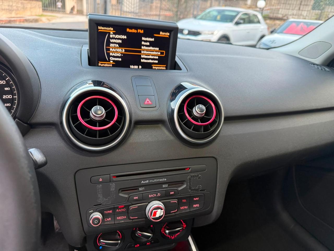 Audi A1 SPB 1.6 TDI 90CV S tronic Ambition