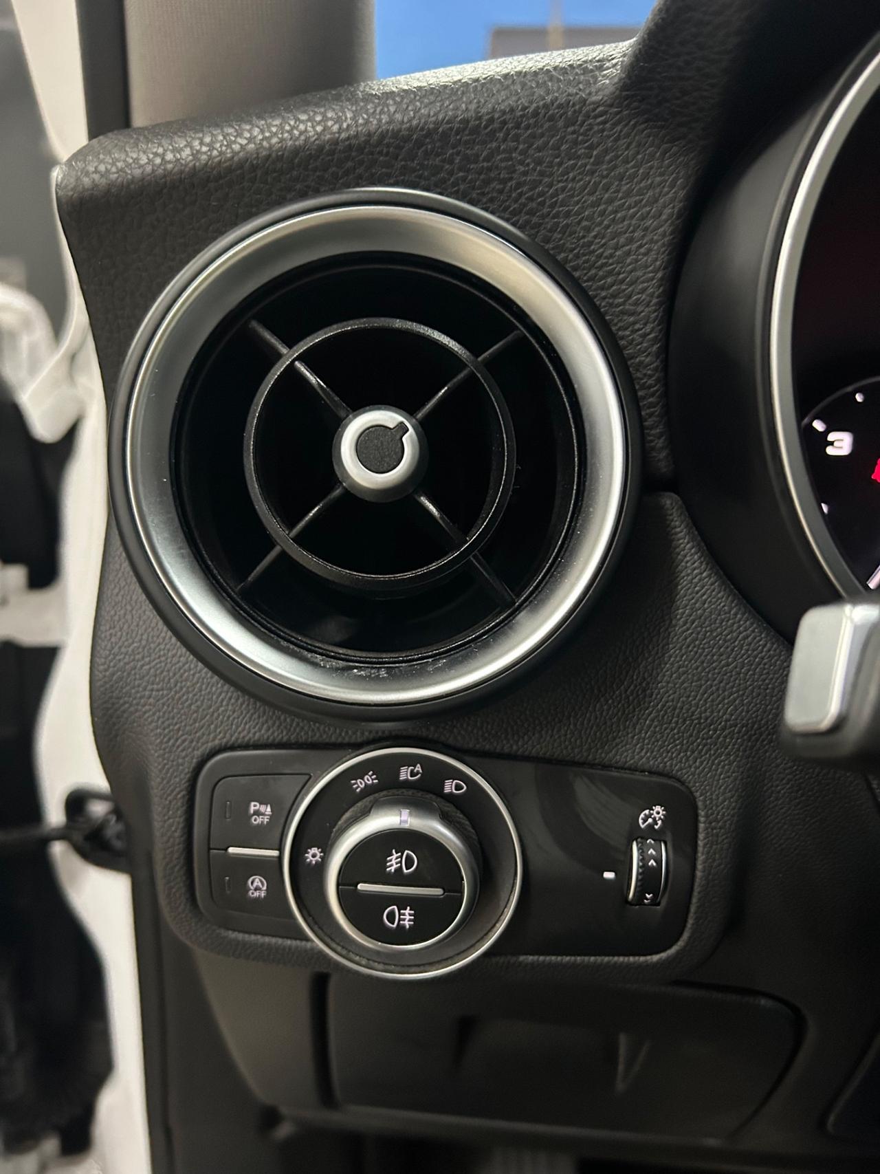 Alfa Romeo Stelvio 2.2 Turbodiesel 150 CV AT8 RWD Super