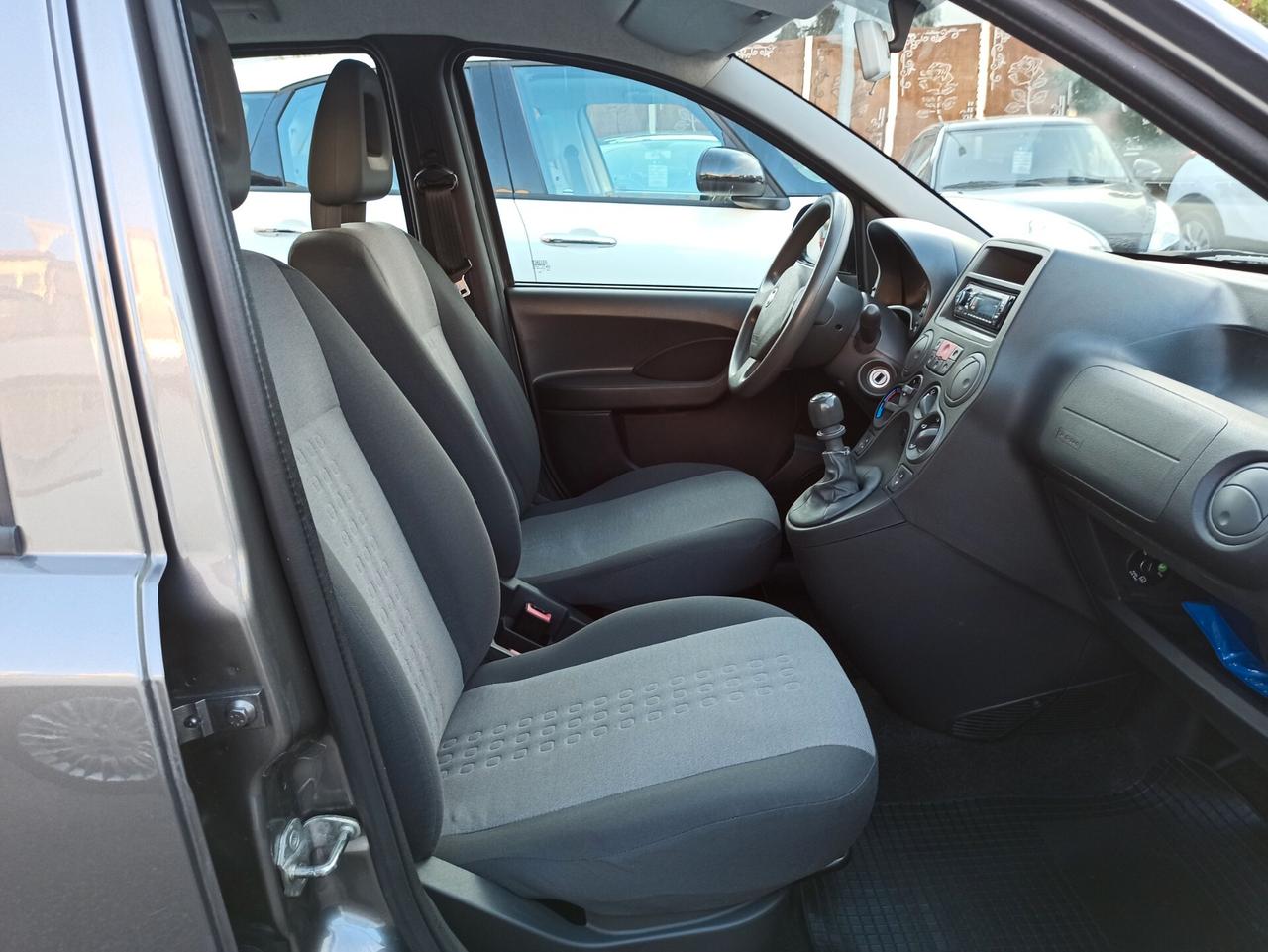 Fiat Panda 1.2 Dynamic 69 cv
