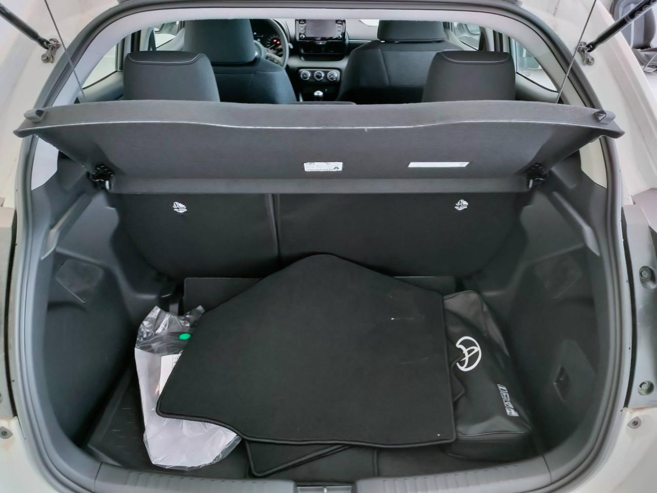 TOYOTA Yaris IV 2020 - Yaris 1.0 Active