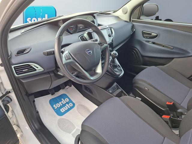 LANCIA Ypsilon 1.0 FireFly 5 porte Hybrid Oro