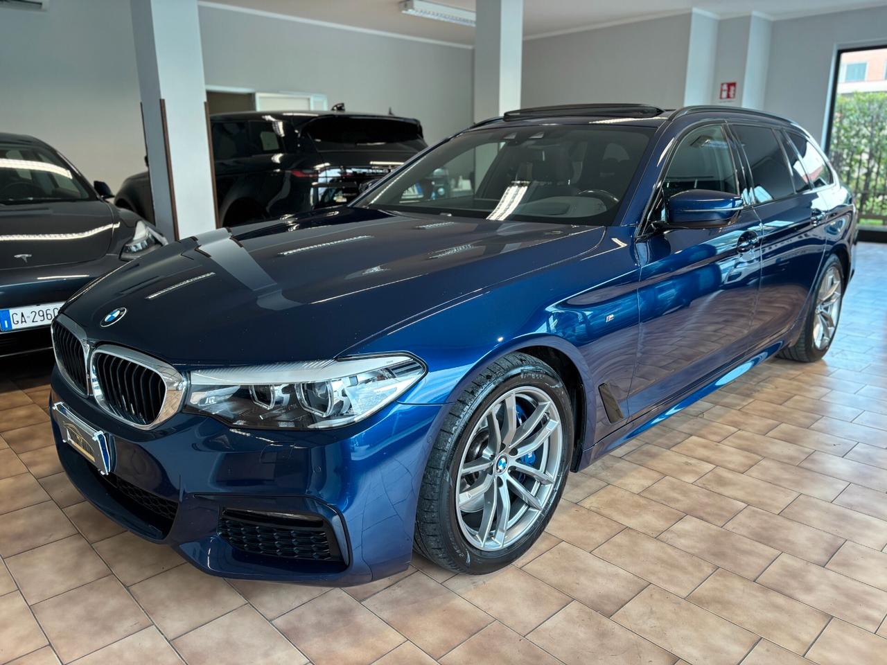 Bmw 530 530d xDrive Touring Msport SERVICE BMW*