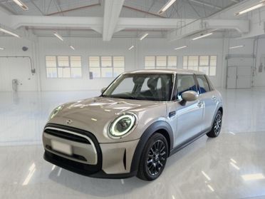 MINI COOPER CLASSIC AUTO 5 PORTE BERLINA
