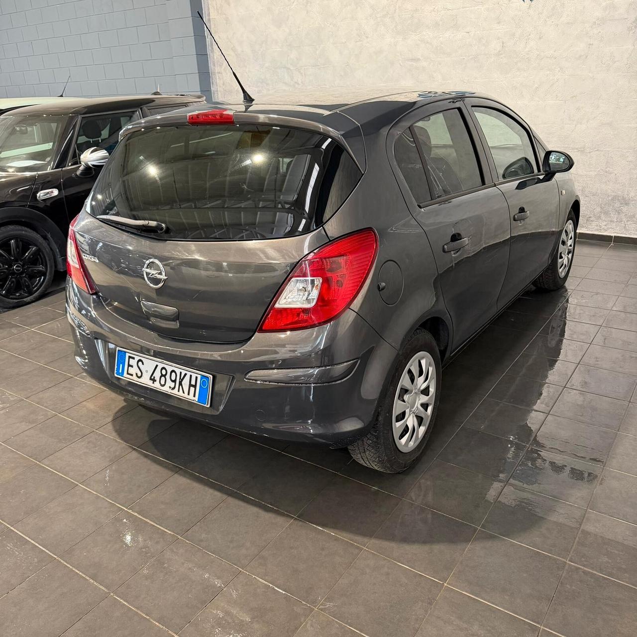 Opel Corsa 1.2 85CV 5 porte GPL-TECH Edition