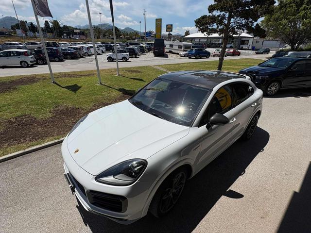 PORSCHE Cayenne Coupé 3.0 V6 E-Hybrid