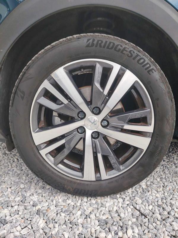 Peugeot 3008 BlueHDi 130 S&S EAT8 Allure Pack