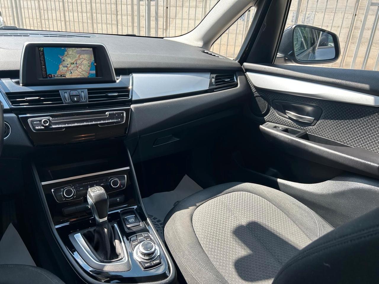 Bmw 2er Active Tourer 218d Advantage