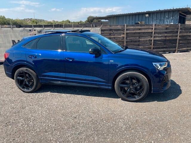 Audi Q3 35 TDI S tronic line edition