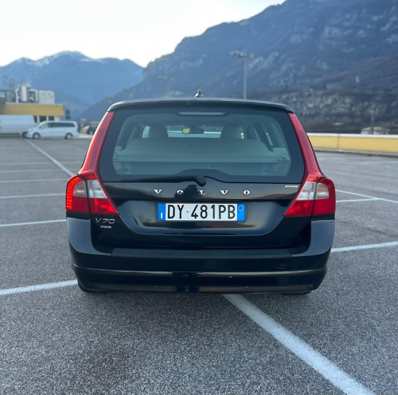 Volvo V70 2.0 D R-Design 2010