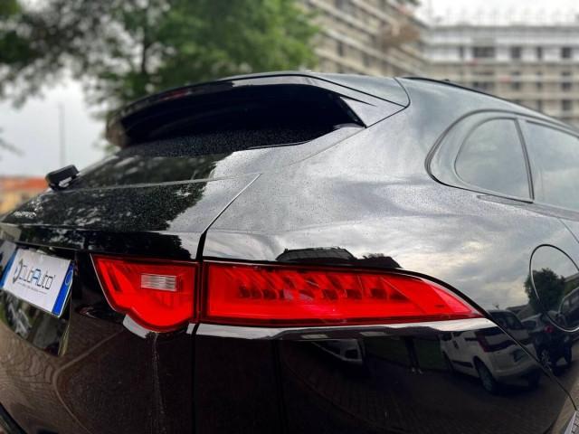 Jaguar F-Pace 2.0d R-Sport awd 180cv auto