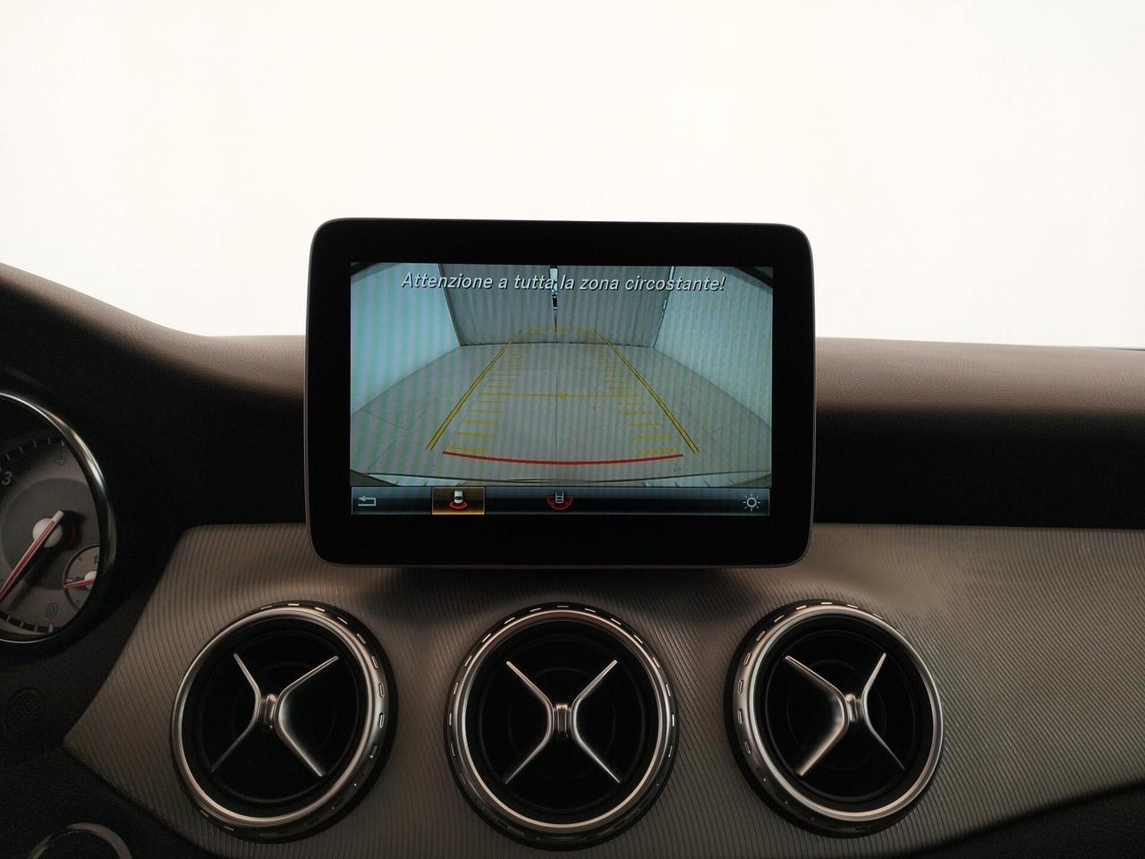 Mercedes-benz GLA 200 d Sport