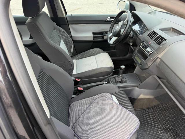 VOLKSWAGEN Polo Cross 1.4/69CV TDI senza nessun lavoro da fare