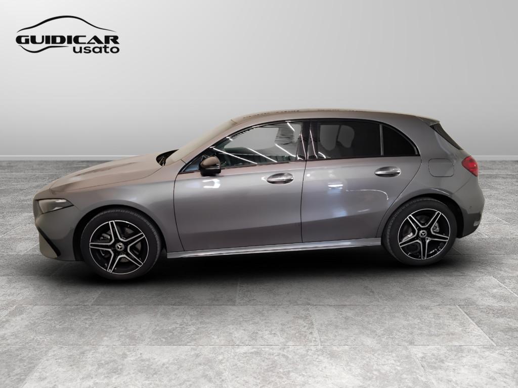 Mercedes-Benz Classe A - W177 2023 - A 250 e phev AMG Line Advanced Plus auto