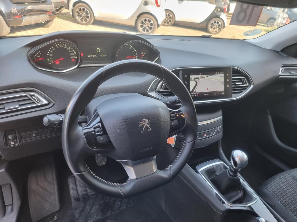 Peugeot 308 5 Porte 1.2 PureTech Turbo Style