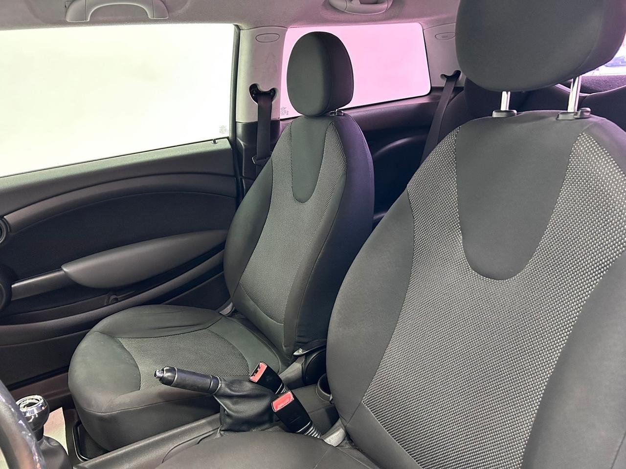 Mini 1.6 16V Cooper D 90 CV-GARANTITA-2010