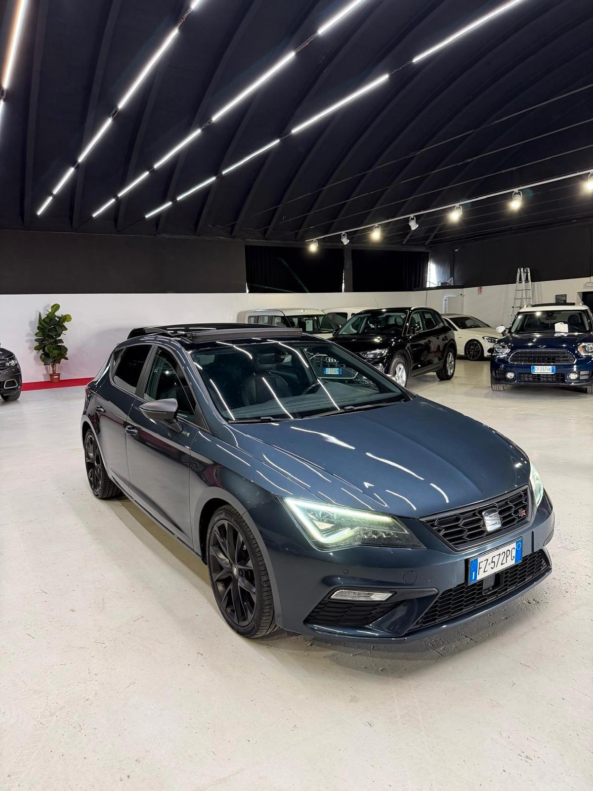 Seat Leon 2.0 TDI 150 CV DSG 5p. Black Edition