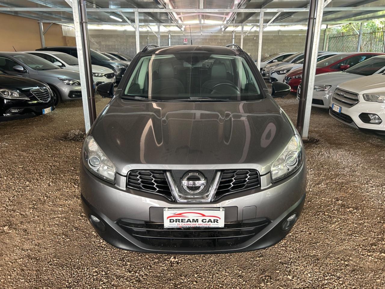 Nissan Qashqai 1.5 dCi DPF 360 TETTO